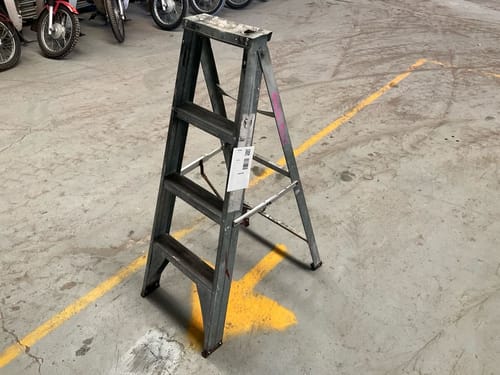 slide-items-1