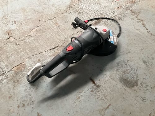 slide-items-3
