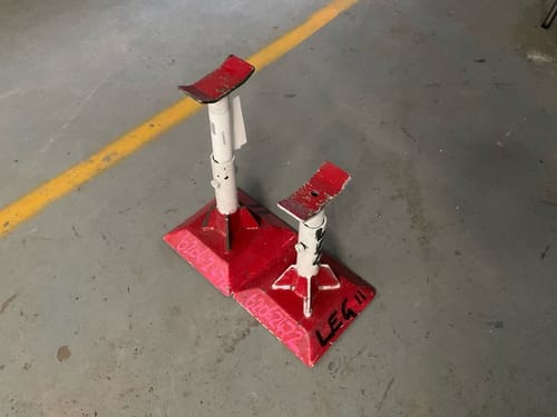 slide-items-0