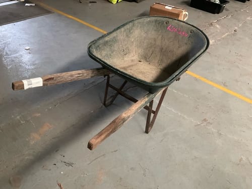 slide-items-3
