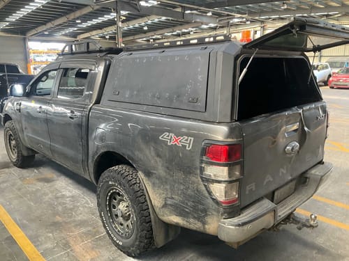slide-items-4
