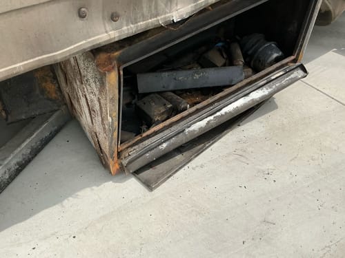 slide-items-3